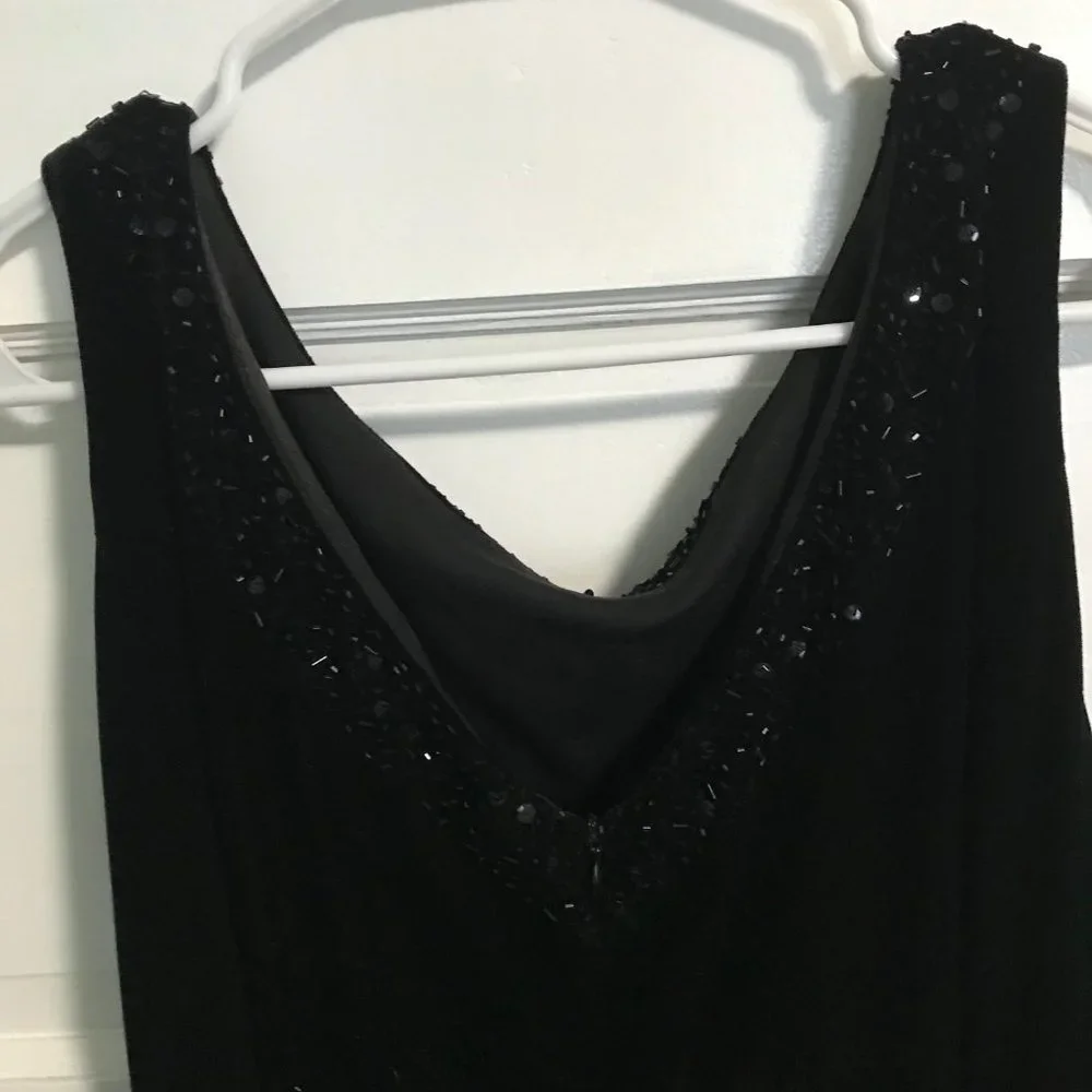 Black Floor Length Prom/Formal Gown Size 14 - Picture 2 of 3